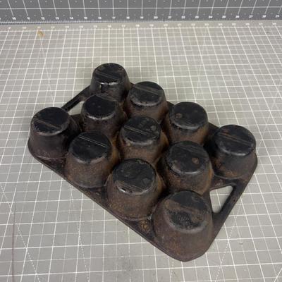 Cast Iron  VINTAGE Muffin Pan 