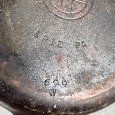 Antique Griswold No. 6  Fry Pan Skillet 9" Diameter