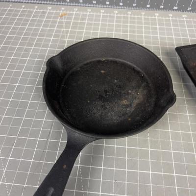 2- 6" Fry Pans 