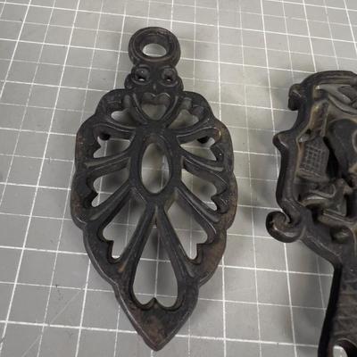 2 Vintage Cast Iron Square and Round