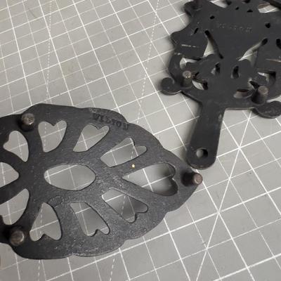 2 Vintage Cast Iron Square and Round