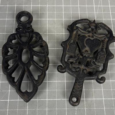 2 Vintage Cast Iron Square and Round