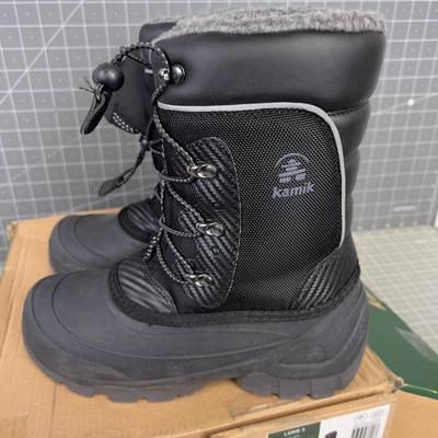 New KAMIK Boothe Youth Junior Size 5
