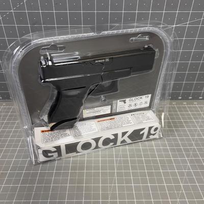 Glock 19 BB Pistol 