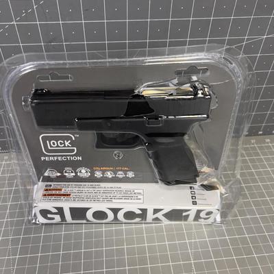 Glock 19 BB Pistol 