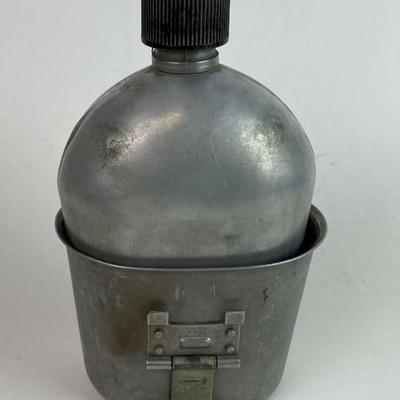 WWII & COLD WAR US ARMY CANTEEN complete