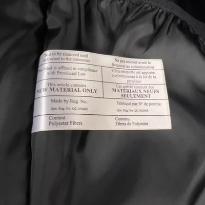 Eskimo Size Large Ice Fishing Coat, New with Tags