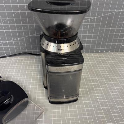 Cuisinart Coffee Grinder with Extra Lid. 
