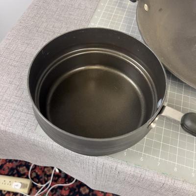 Circulon Pans Very Lightly used.