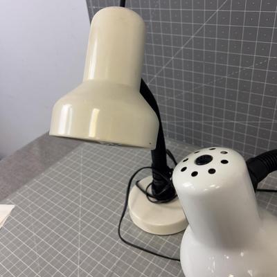 2 white Desk Lamps 
