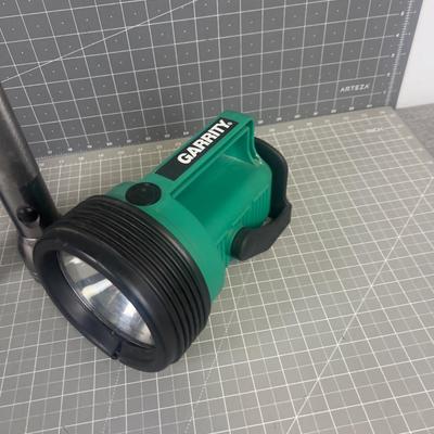3 Illuminous Flashlights