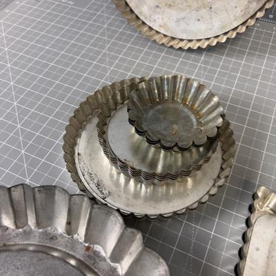 Bake a Quiche and Tarts Pans 