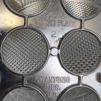 Bake with CAKE PANS 