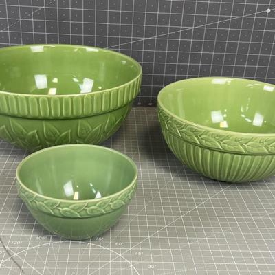Great! Green Mixing Bowls 
