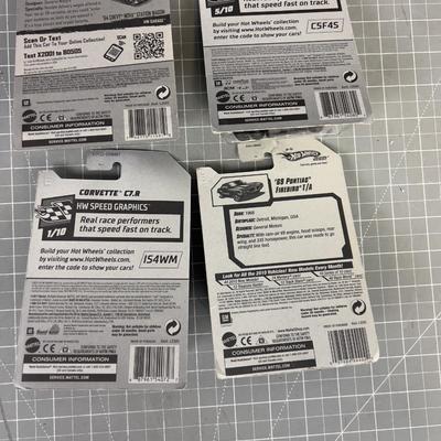 4-Hot Wheels NEW on the Card