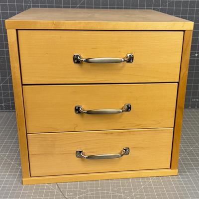 Drawer Set for Space Challenged Area