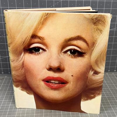 Marilyn Monroe Book, VINTAGE 1972