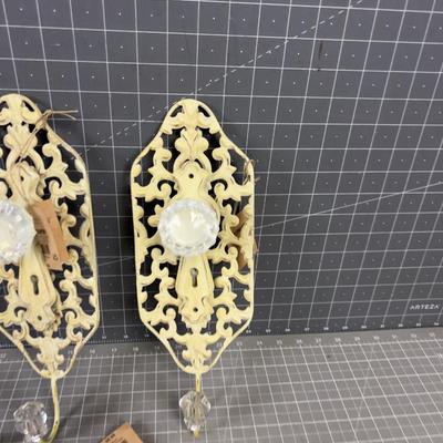 Antique Door Knob Wall Hooks (4) 