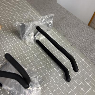 20 Piece Hook Set for a Slat Wall NEW never Used.
