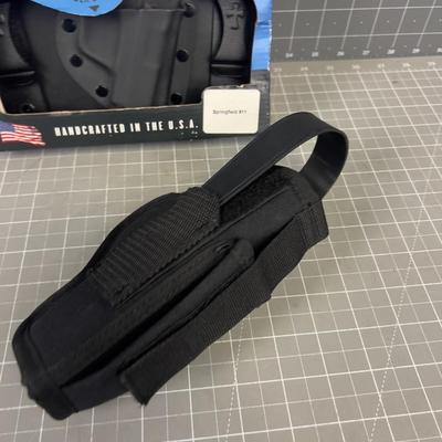 Uncle Mike's & Crossbreed Holsters