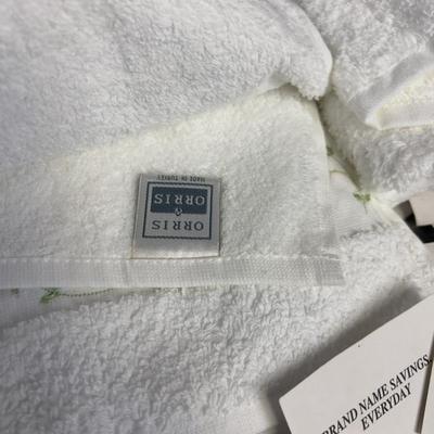Hand Towels,2 Bath with Embroidered Decorative Edge
