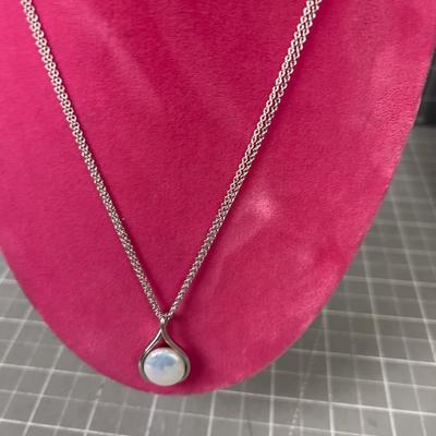 Pearl and 925 Necklace