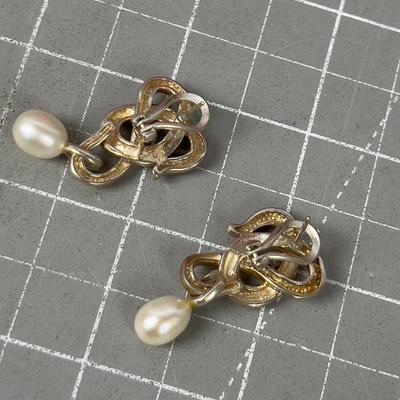Sterling Pearl Dangles 