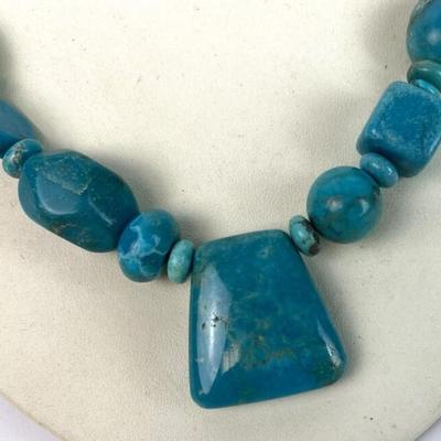 JAY KING DTR TURQUOISE GEOMETRIC BEAD STATEMENT NECKLACE