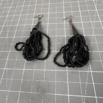 Beaded VINTAGE Mourning Earrings Black 