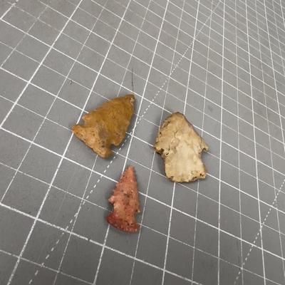 3 Arrow Heads - Looks like the real deal