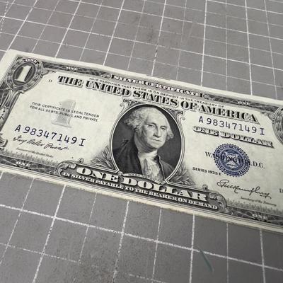 1935 One Dollar Silver Certificate 