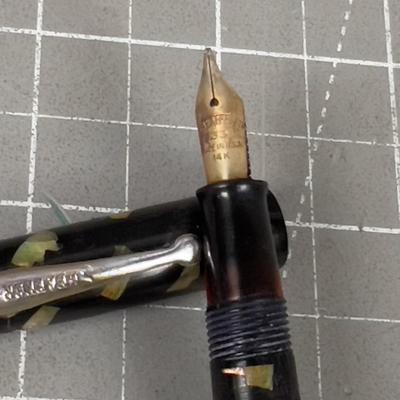 Schaffer Mother- of-Pearl Inlay with a 14 K Nib. 