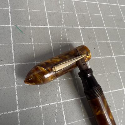 Stubby Short Fountain Pen with Tortoise Shell CARTER 