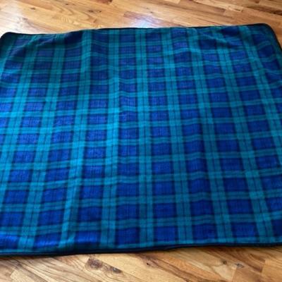Lot of Picnic Blanket, 2 Wine Glasses and a Wine Chilling Bag