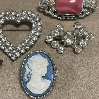 Vintage stone brooches
