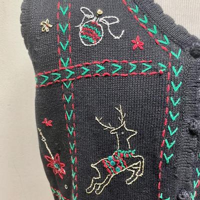 Women’s Petite Large (PL) Christmas Sweater Vest