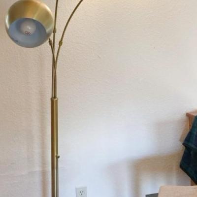 Three head metal globe floor lamp!