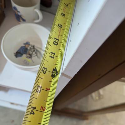 Approx 30" x 12" x 71" White Shelving Unit