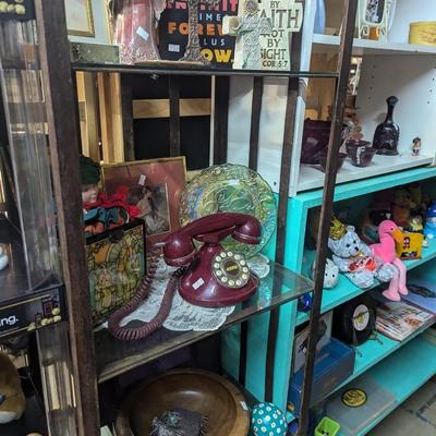 Approx 19 3/4" x 14" x 75 1/2" Metal Frame With Glass Shelves