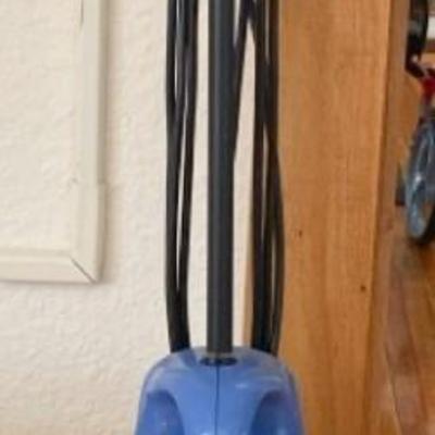 Eureka Boss Bagless vacuum and window washing/high place dusting equipment with bag.