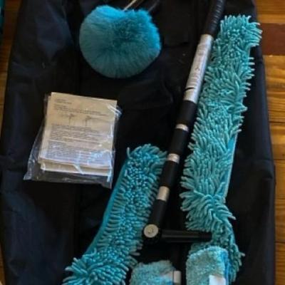 Eureka Boss Bagless vacuum and window washing/high place dusting equipment with bag.