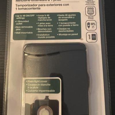 Decorate the outside of your house with this new set of 25 ft 3 outlet in-line Outside Power Cord and Utilitech 1 outlet timer combo!