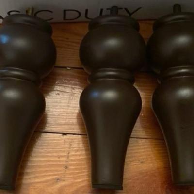 Set of 4 dark cherry look furniture legs with fittings