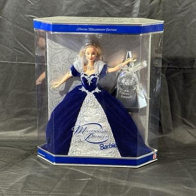 Millennium Princess 2000 Barbie Doll Special Edition with Millenium Keepsake