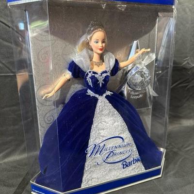 Millennium Princess 2000 Barbie Doll Special Edition with Millenium Keepsake