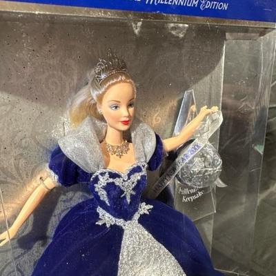 Millennium Princess 2000 Barbie Doll Special Edition with Millenium Keepsake