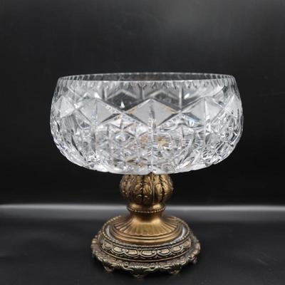 Beautiful Cut Crystal Large Footed Pedestal Centerpiece Compote