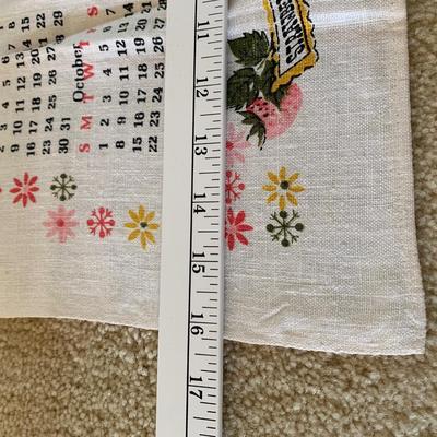 1967 Strawberry Calendar Tea Towel SHIPS FREE