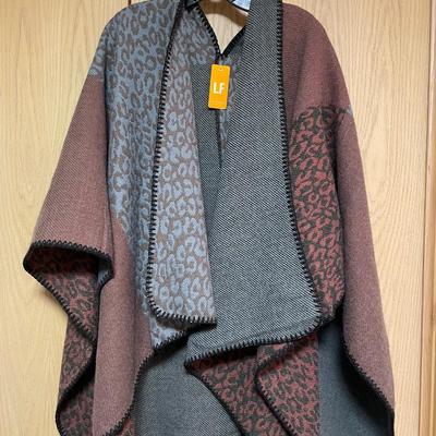 One size animal print wrap