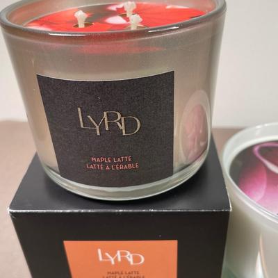 Set of two 3 Wick candles New!